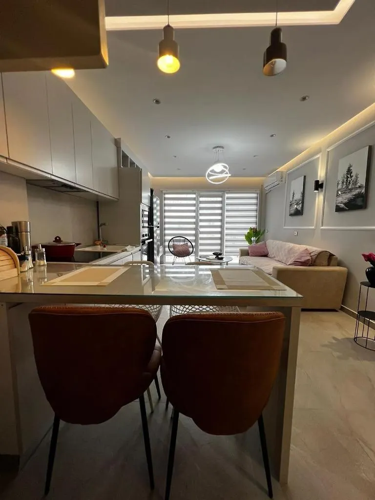 Coastal Deluxe Apartment Durrës